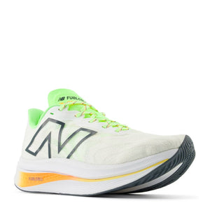 
                  
                    Tenis New Balance Fuelcell Supercomp Trainer V2 Dama
                  
                